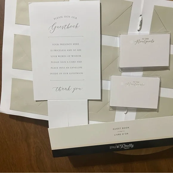 Wedding guest book NIB - Picture 3 of 4